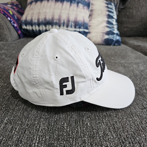 Titleist Hat - Picture 5 of 7
